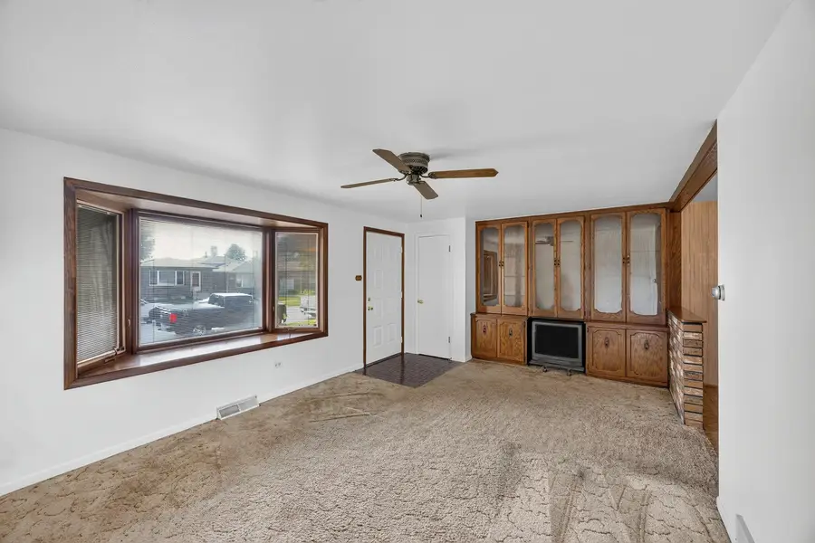 12723 S Marquette Avenue, Chicago, IL 60633 - #3