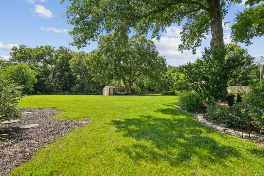 8512 Ridgewood Road, Rock Island, IL 61201 - #3