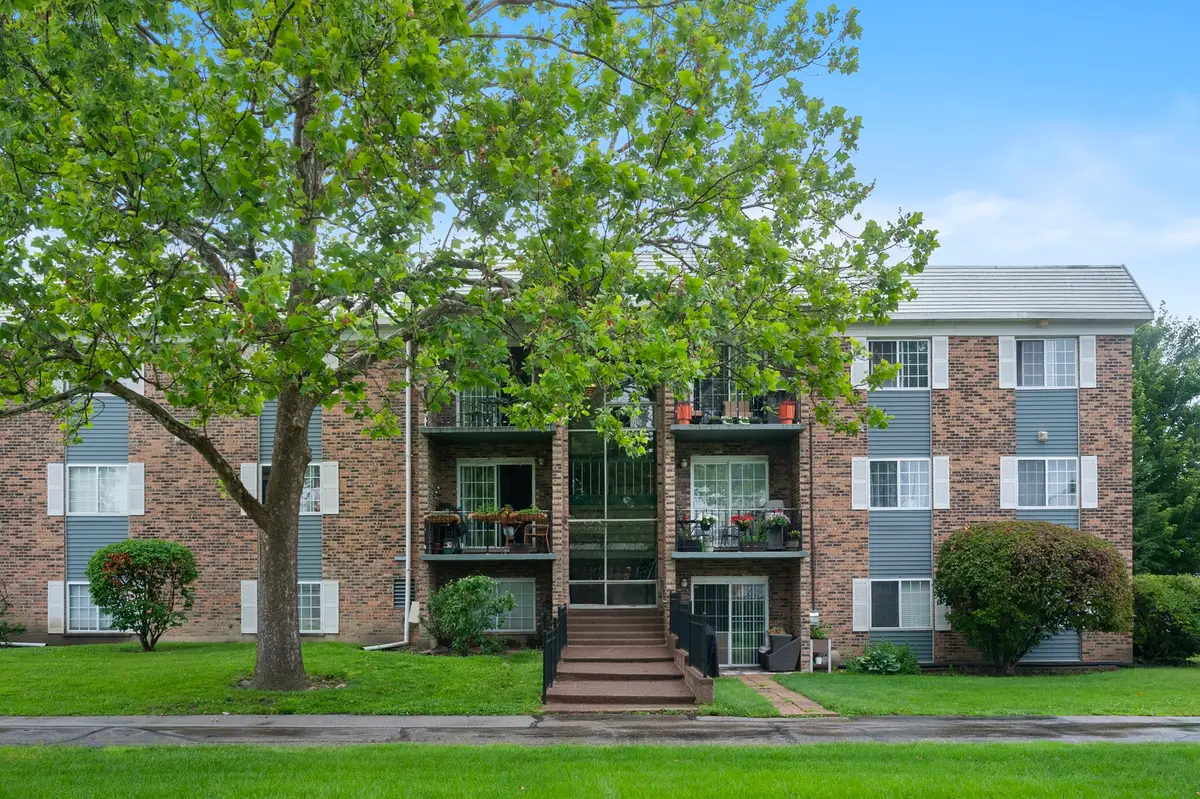 1627 N Windsor Drive #305, Arlington Heights, IL 60004 - #1