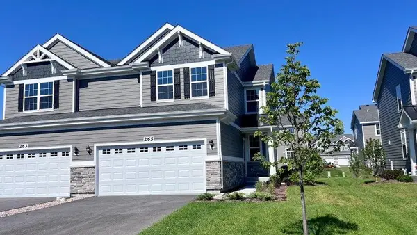 265 Canal Drive, St. Charles, IL 60174