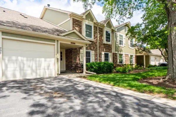233 Blossom Court #233, Buffalo Grove, IL 60089