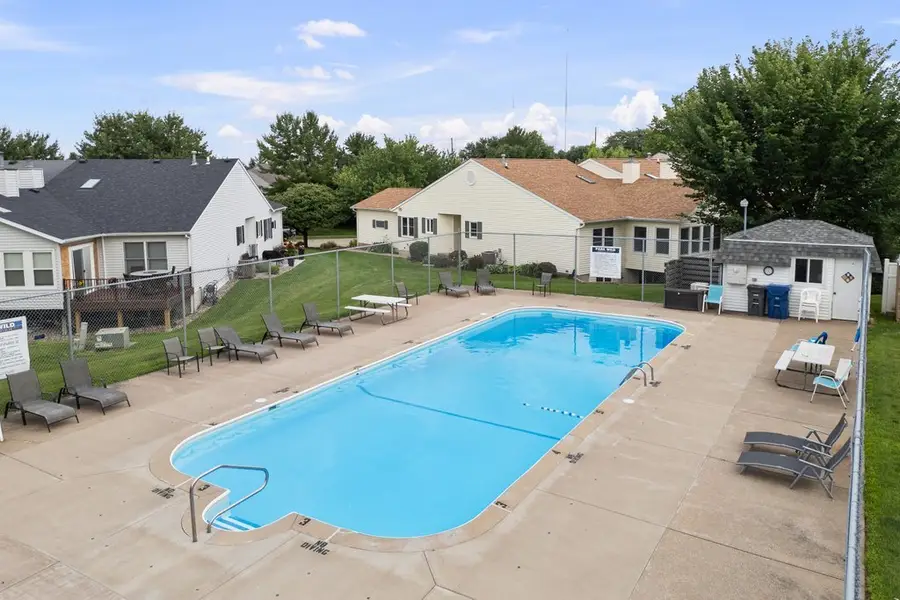 3964 Partridge Circle, Bettendorf, IA 52722 - #2