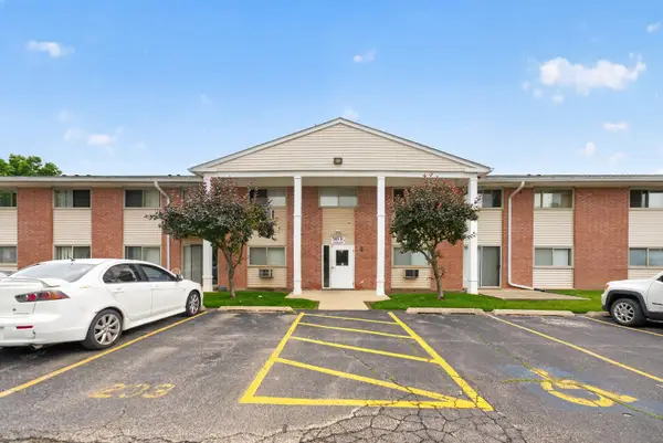 703 Fullerton Avenue #207, Glendale Heights, IL 60139