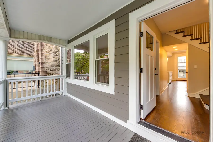 3105 W Leland Avenue, Chicago, IL 60625 - #3