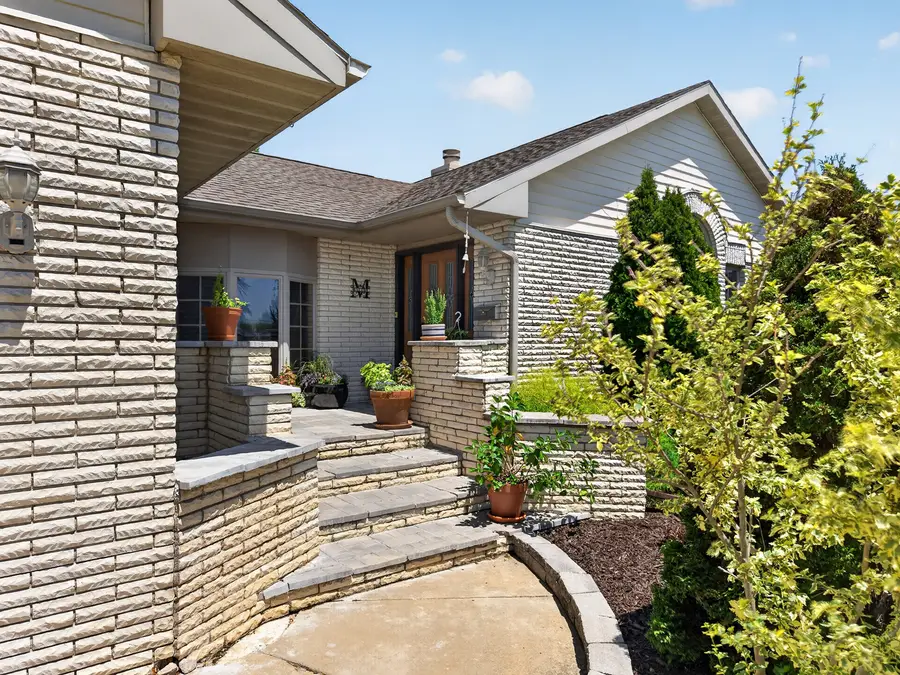 1722 Sharon Road, Streator, IL 61364 - #2