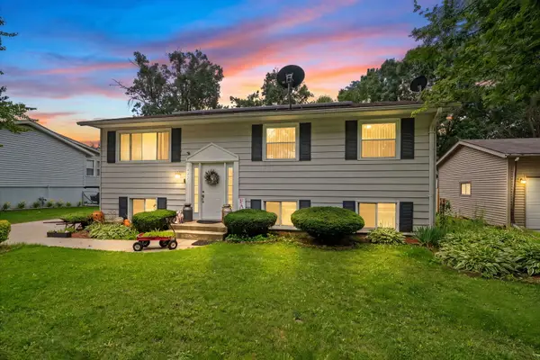 4327 Mayflower Avenue, Rockford, IL 61109