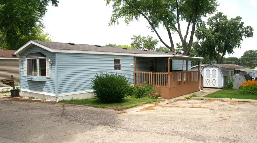 1332 Douglas Avenue #84, Montgomery, IL 60538 - #2