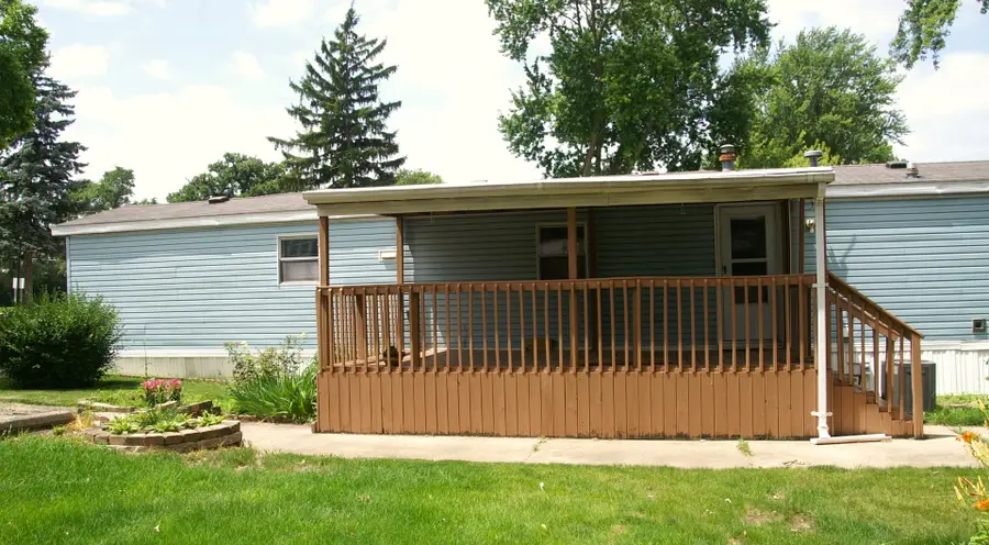 1332 Douglas Avenue #84, Montgomery, IL 60538 - #3