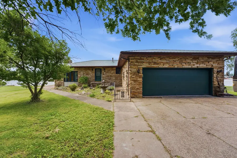 1501 State Avenue, Hampton, IL 61256 - #2