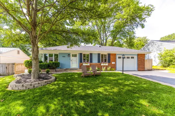 1960 Redwood Lane, Northbrook, IL 60062