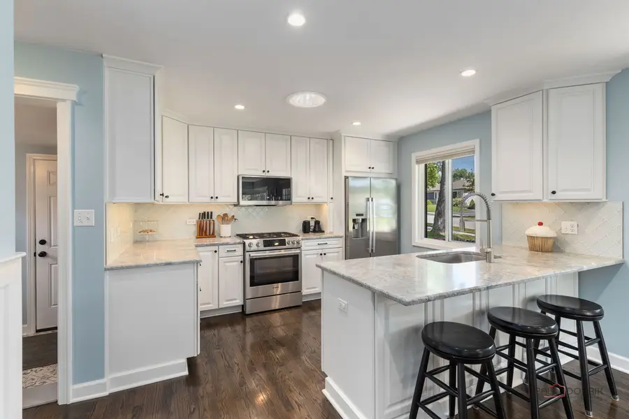 1960 Redwood Lane, Northbrook, IL 60062 - #2