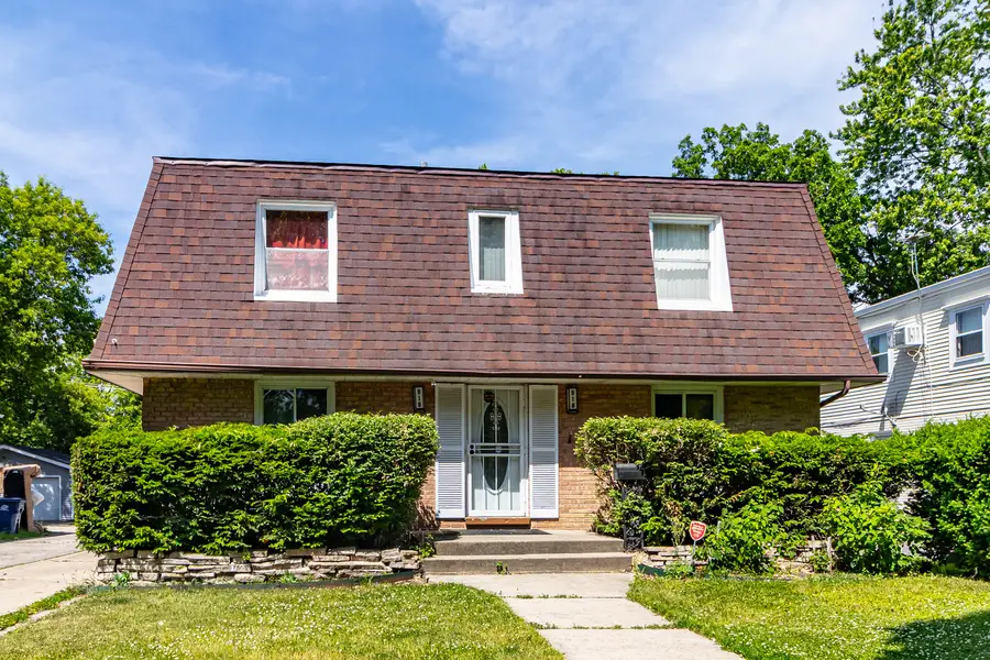 918 N Linden Avenue, Waukegan, IL 60085 - #2