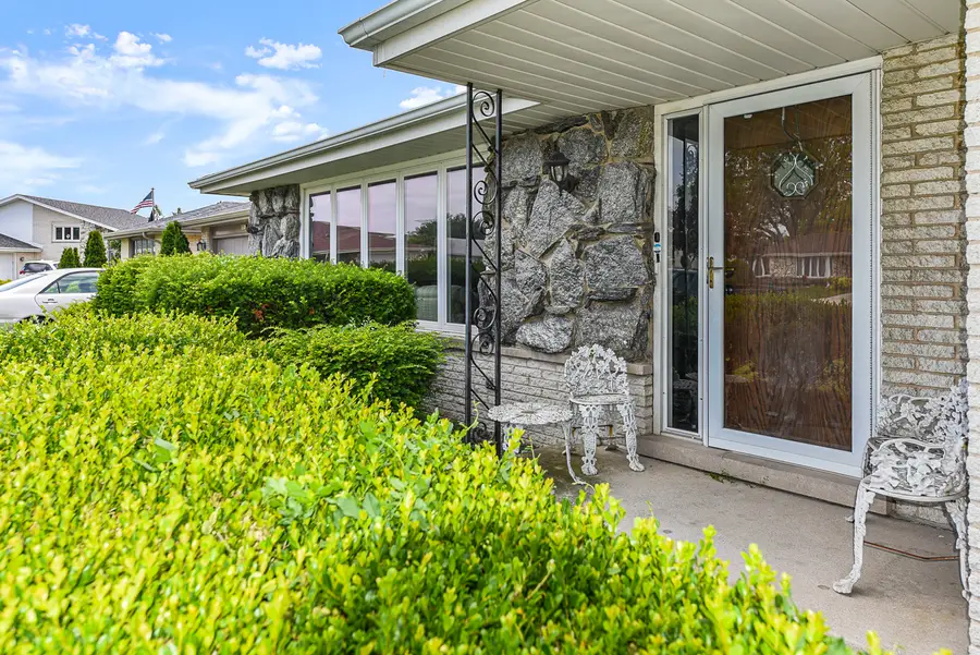 7561 Ponderosa Court, Orland Park, IL 60462 - #2