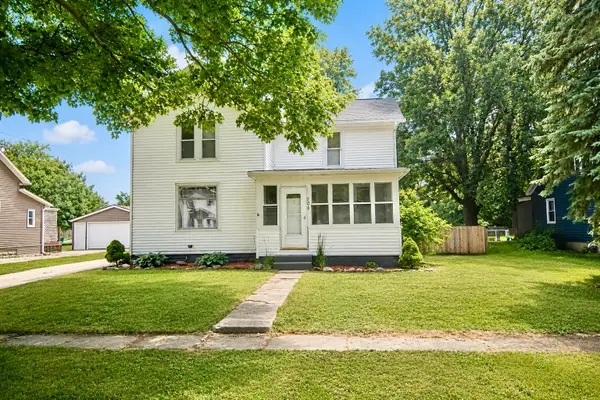 208 S Sycamore Street, Franklin Grove, IL 61031
