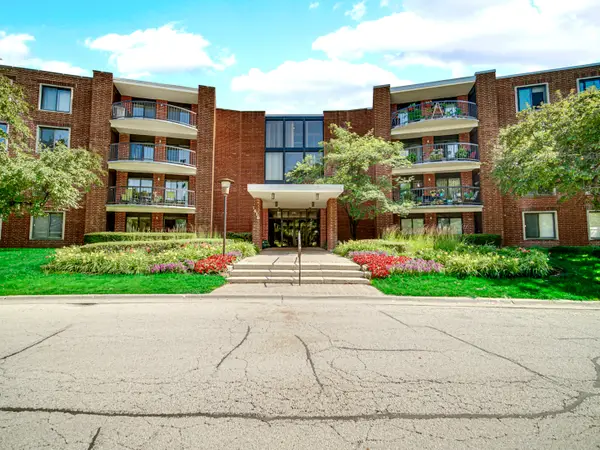 1415 E Central Road Ne #305A, Arlington Heights, IL 60005