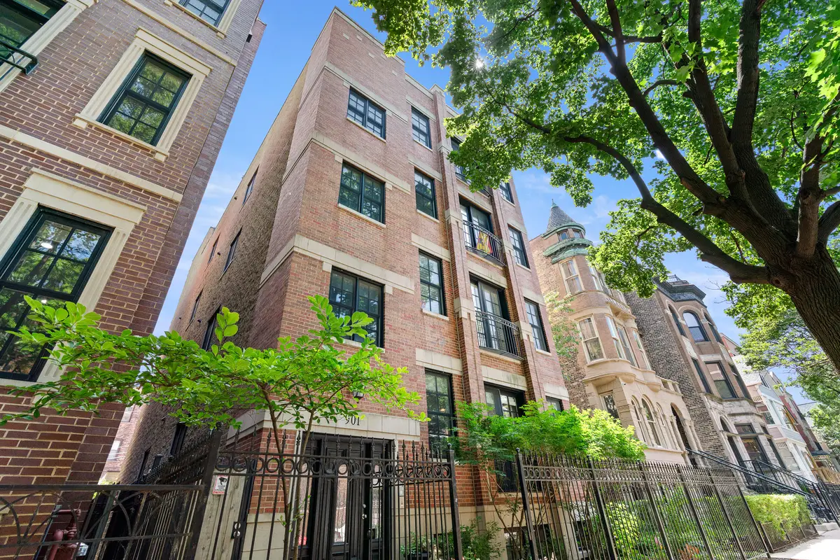 901 W Fletcher Street #2, Chicago, IL 60657 - #1