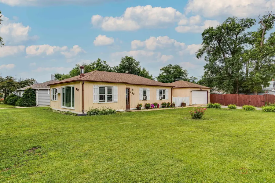 402 S Addison Street, Bensenville, IL 60106 - #2