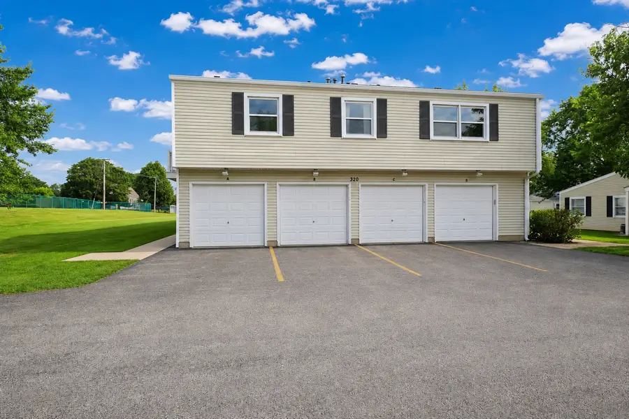 320 Joan Court #D, Bartlett, IL 60103 - #3