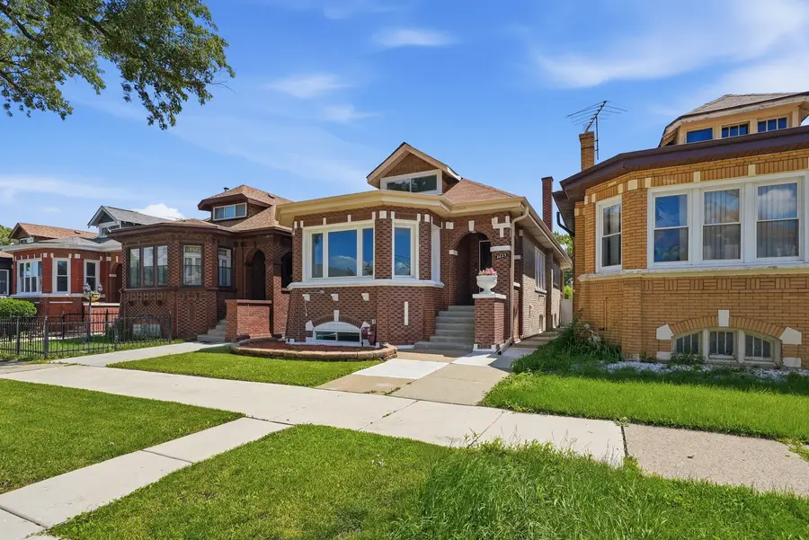 8623 S Wood Avenue, Chicago, IL 60620 - #2