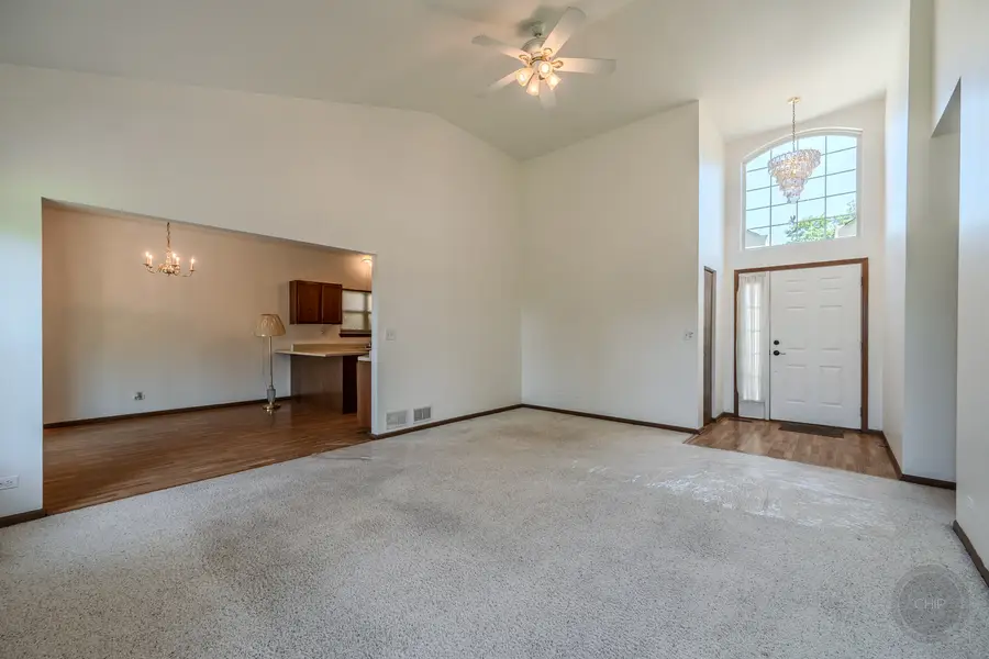 204 Magnolia Drive, North Aurora, IL 60542 - #3
