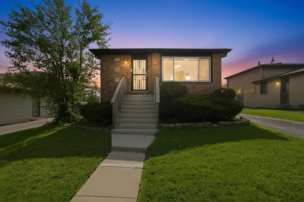 18045 Birch Avenue, Country Club Hills, IL 60478