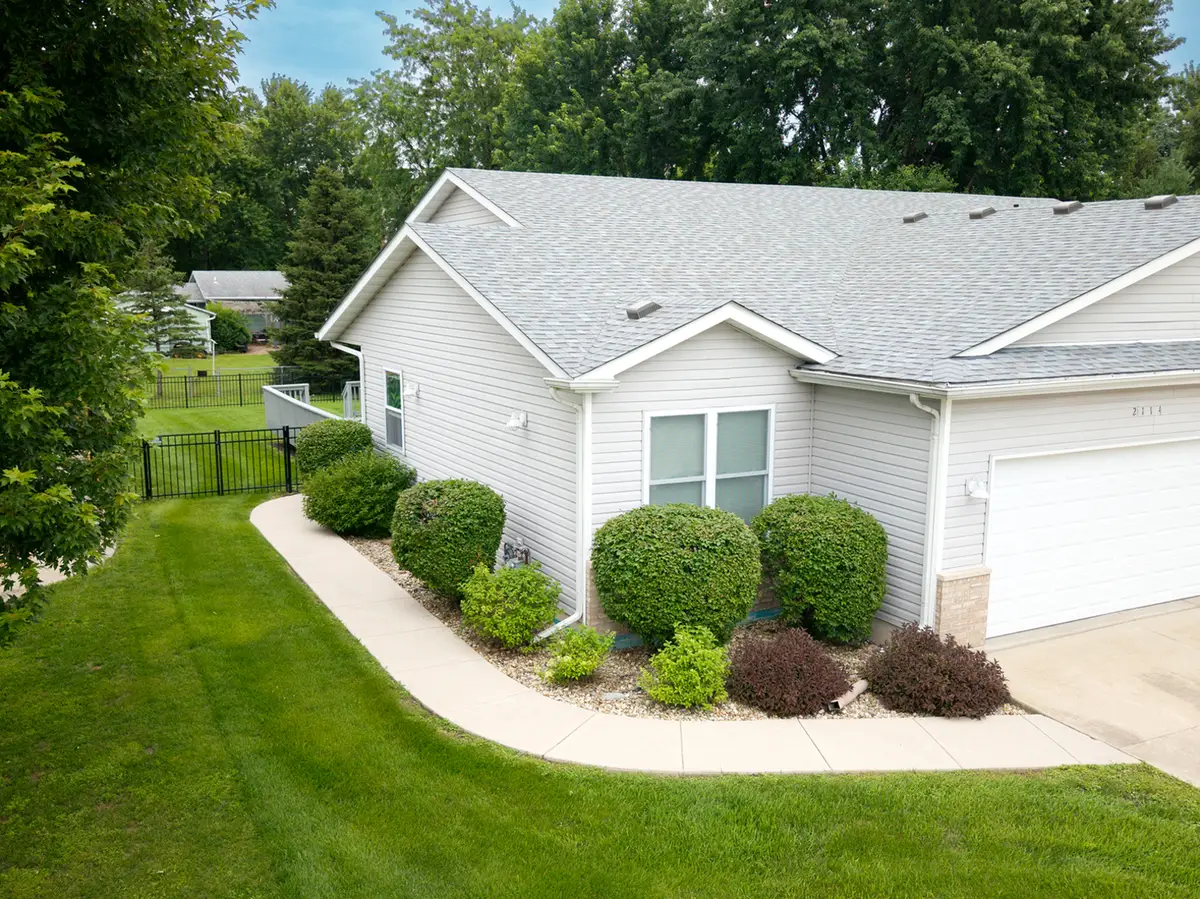2114 Mary Lane, Ottawa, IL 61350 - #1