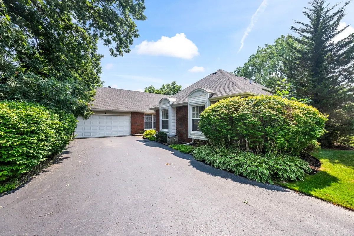 1 Oak Creek Road, Rolling Meadows, IL 60008 - #1
