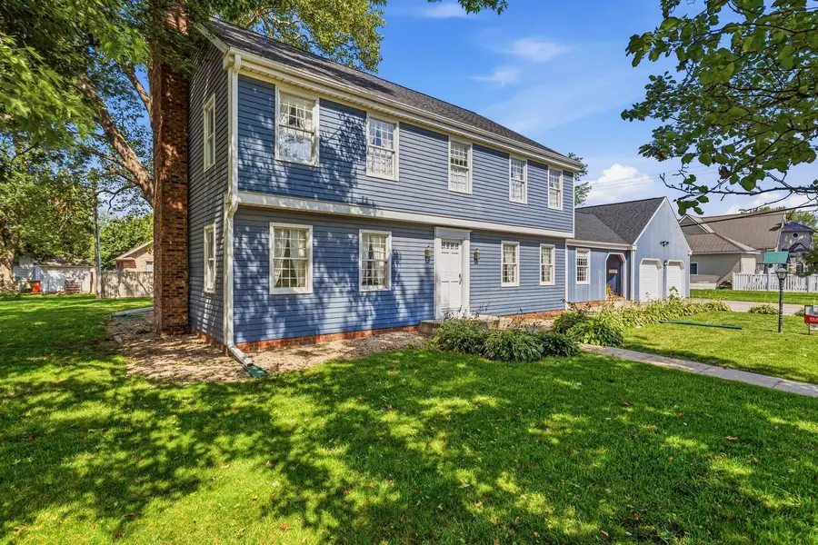 415 S Spruce Street, Arthur, IL 61911 - #2