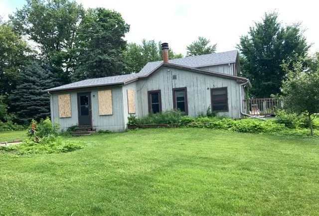 12509 Farm School Road, Durand, IL 61024 - #1