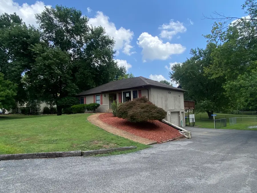 842 Stardust Lane, Herrin, IL 62948 - #2