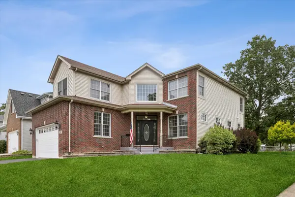 202 W Willow Street, Lombard, IL 60148