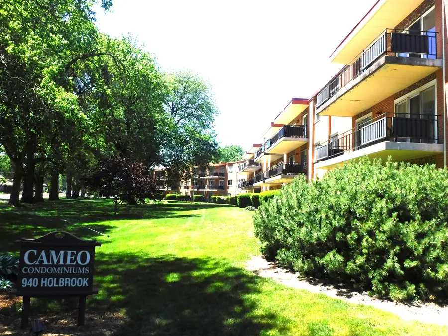 940 Holbrook Road #1A, Homewood, IL 60430 - #3