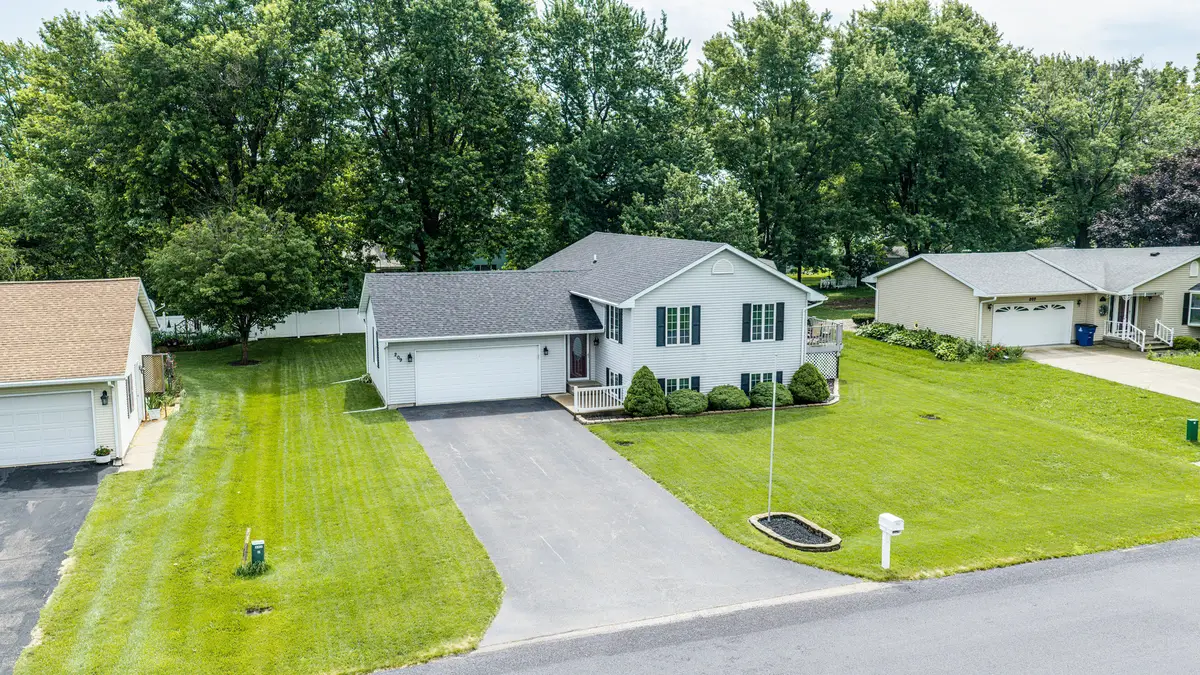 209 N Pleasant Street, Ohio, IL 61349 - #1