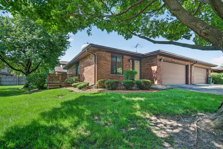 914 Shagbark Road, New Lenox, IL 60451 - #2