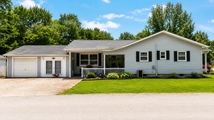 308 N 9th Street, Benton, IL 62812 - #2