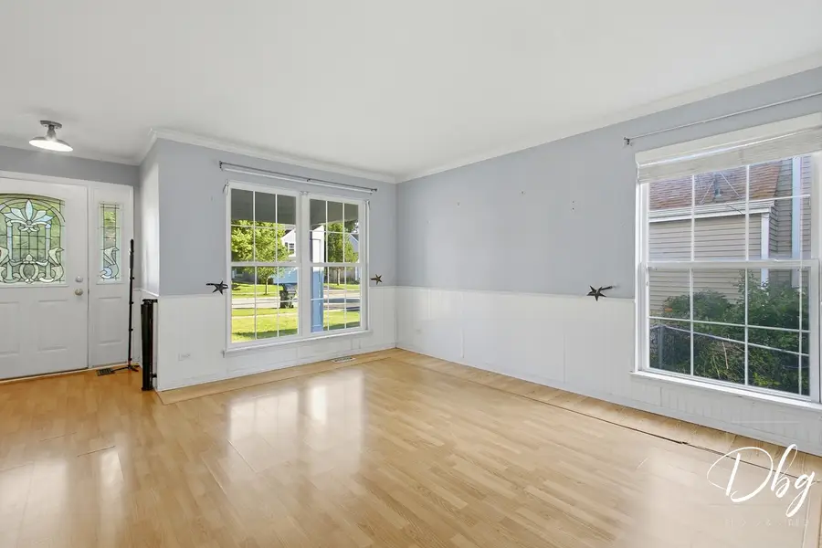 60 W Dahlia Lane, Round Lake Beach, IL 60073 - #3