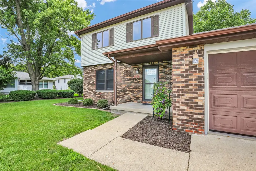 1009 N West Street N, Leroy, IL 61752 - #3