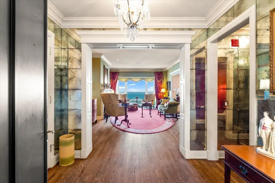800 N Michigan Avenue #5501, Chicago, IL 60611 - #2