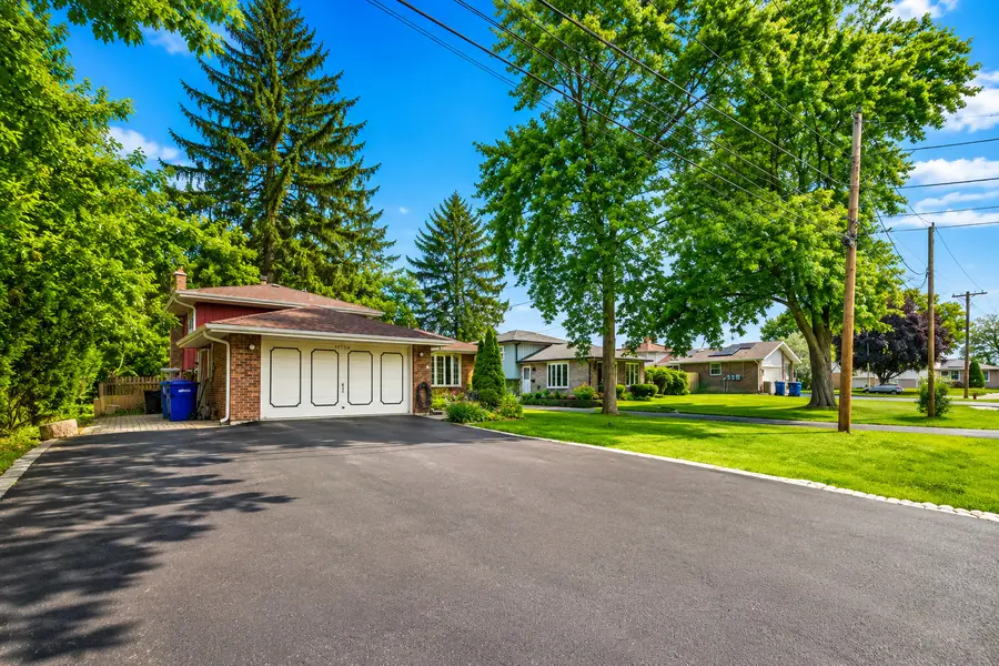 10706 S Neenah Avenue, Worth, IL 60482 - #2