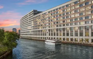 900 N Kingsbury Street #P-160, Chicago, IL 60610