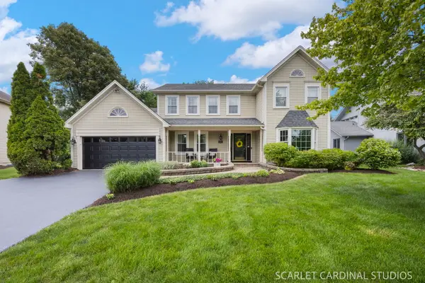 85 Claremont Drive, Naperville, IL 60540