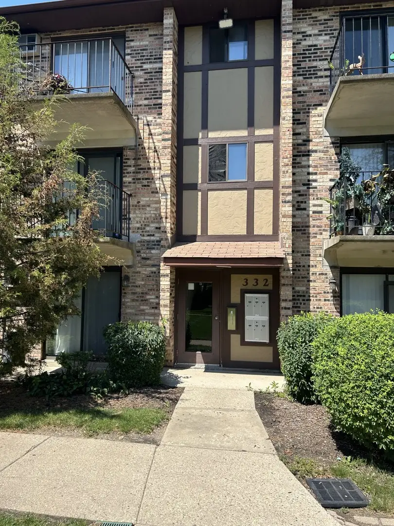 332 Klein Creek Court #B, Carol Stream, IL 60188 - #1