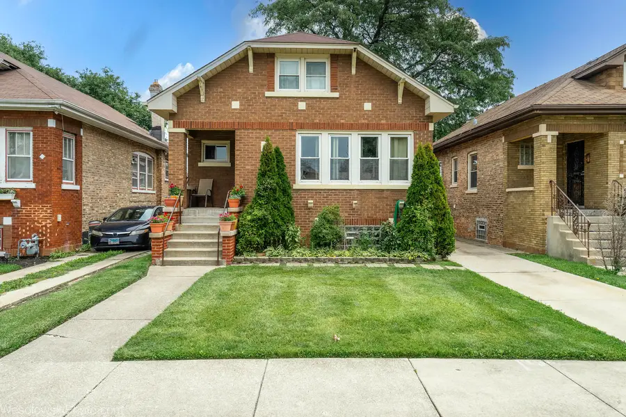 2017 S 11th Avenue, Maywood, IL 60153 - #2