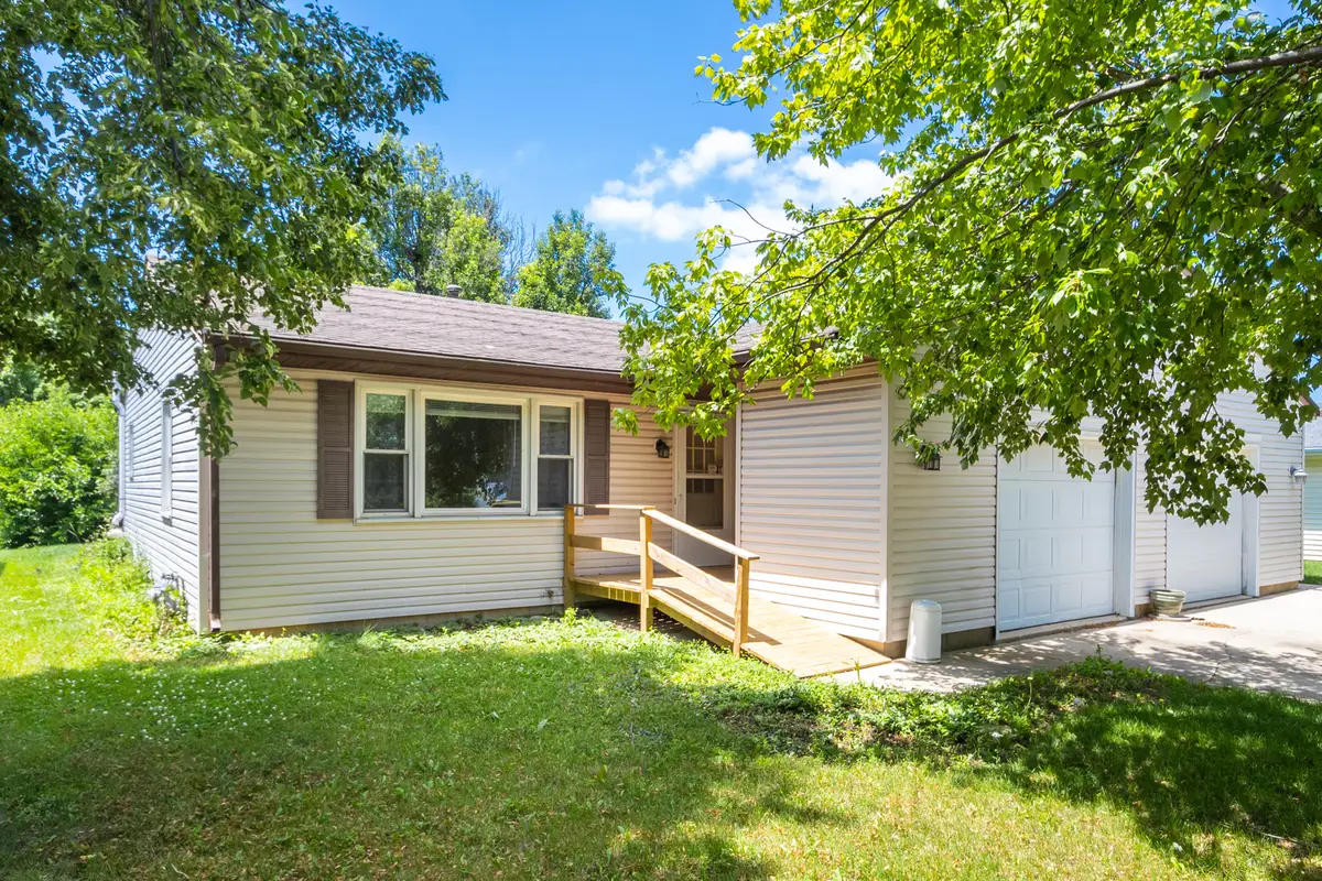 1521 Pebblewood Drive #1521, Sycamore, IL 60178 - #1
