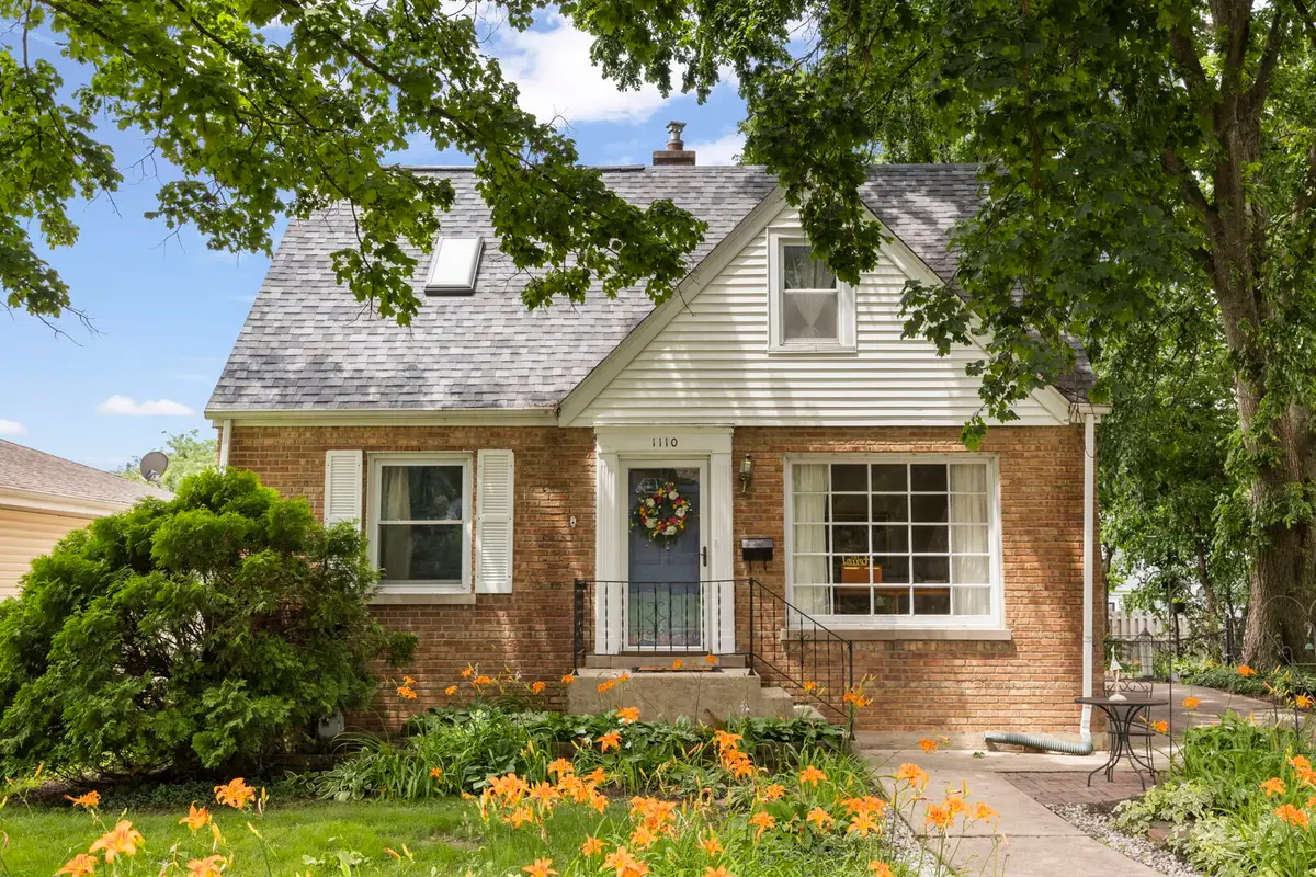 1110 N President Street, Wheaton, IL 60187 - #1