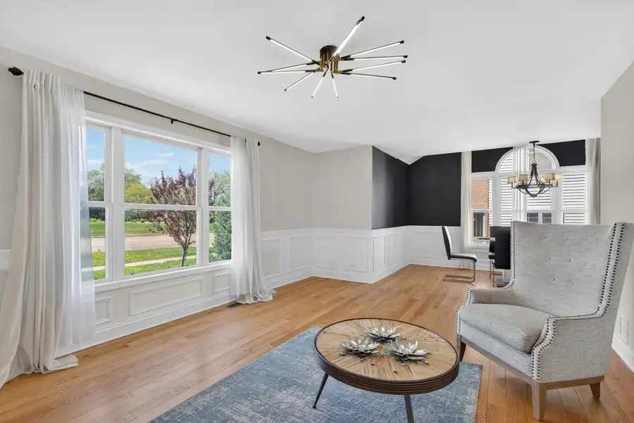 1673 Bloomingdale Road, Glendale Heights, IL 60139 - #3