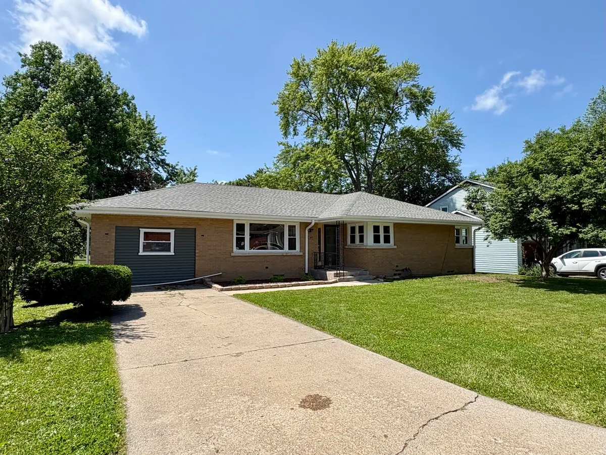 1740 E Duane Boulevard, Kankakee, IL 60901 - #1