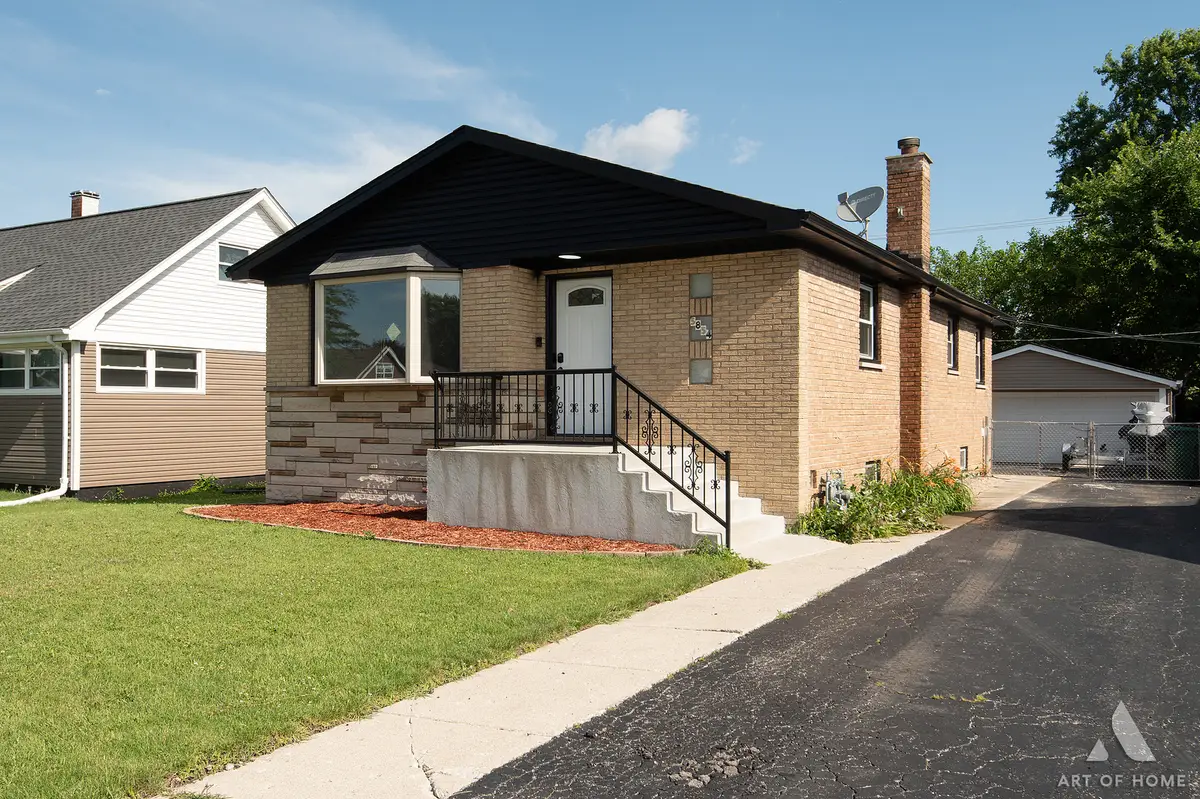 5854 W 81st Place, Burbank, IL 60459 - #1