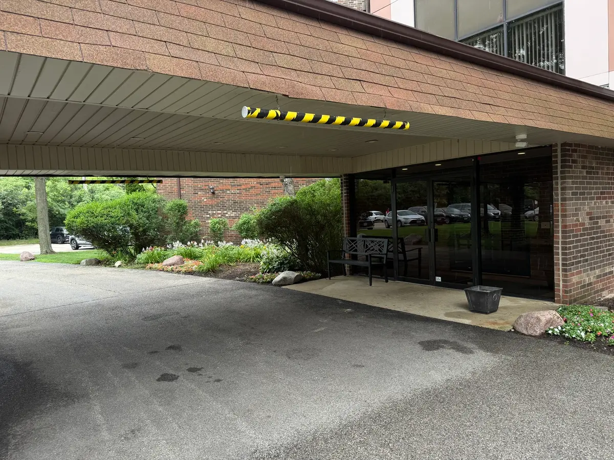 1018 Castilian Court #203, Glenview, IL 60025 - #1