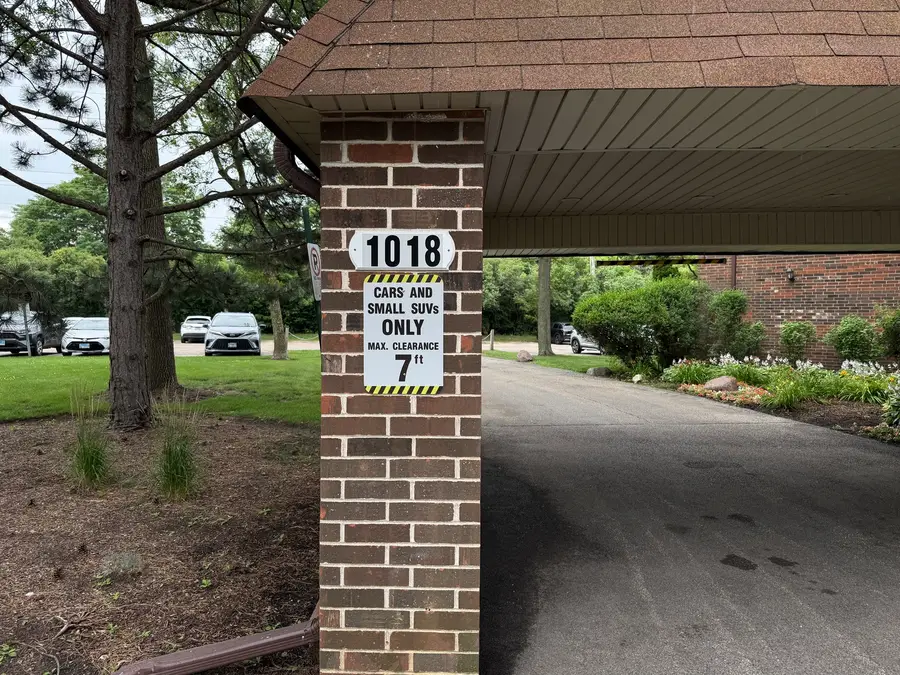 1018 Castilian Court #203, Glenview, IL 60025 - #2